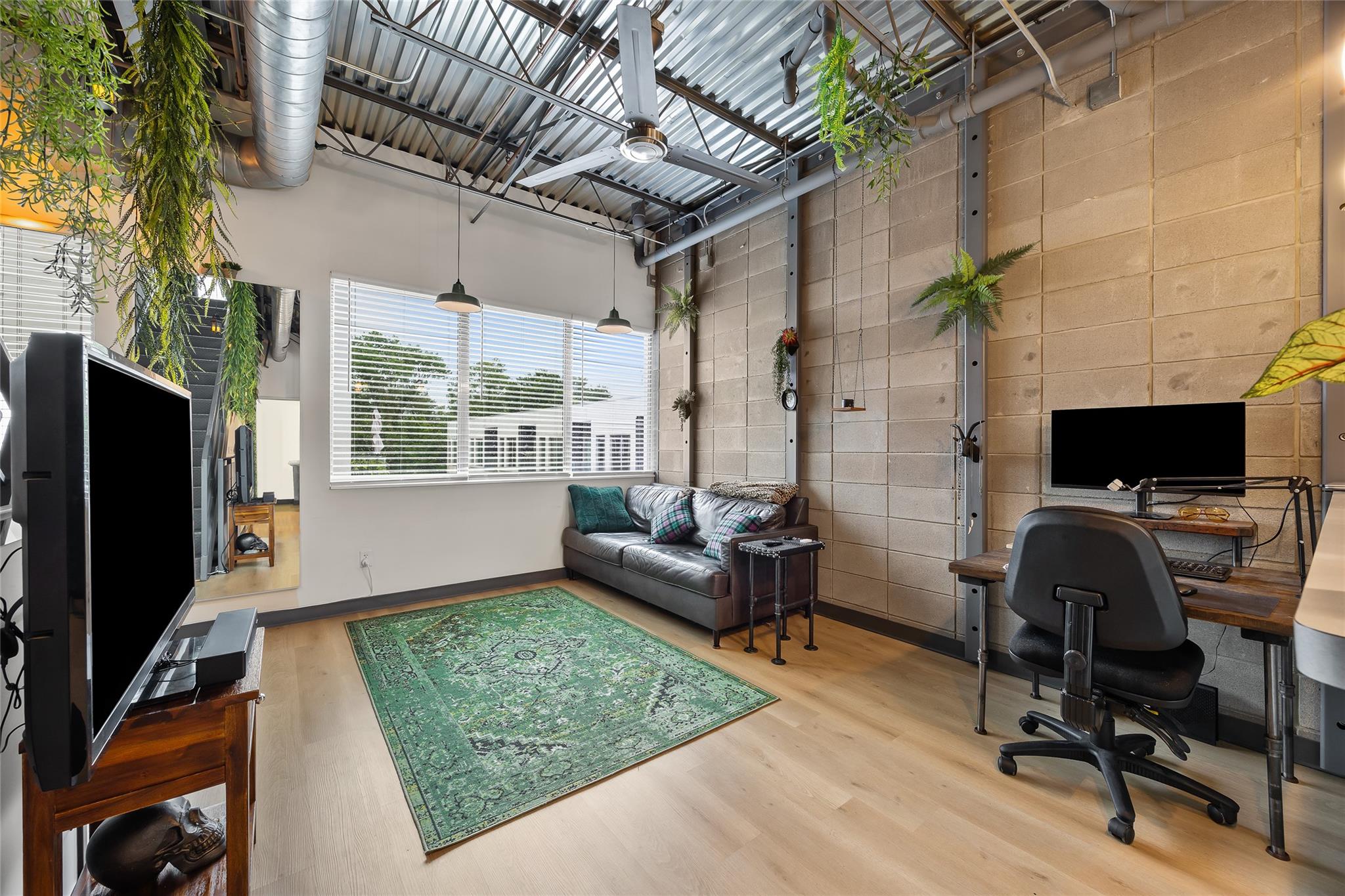 4801 S Congress Ave # D1, Austin, TX 78745
