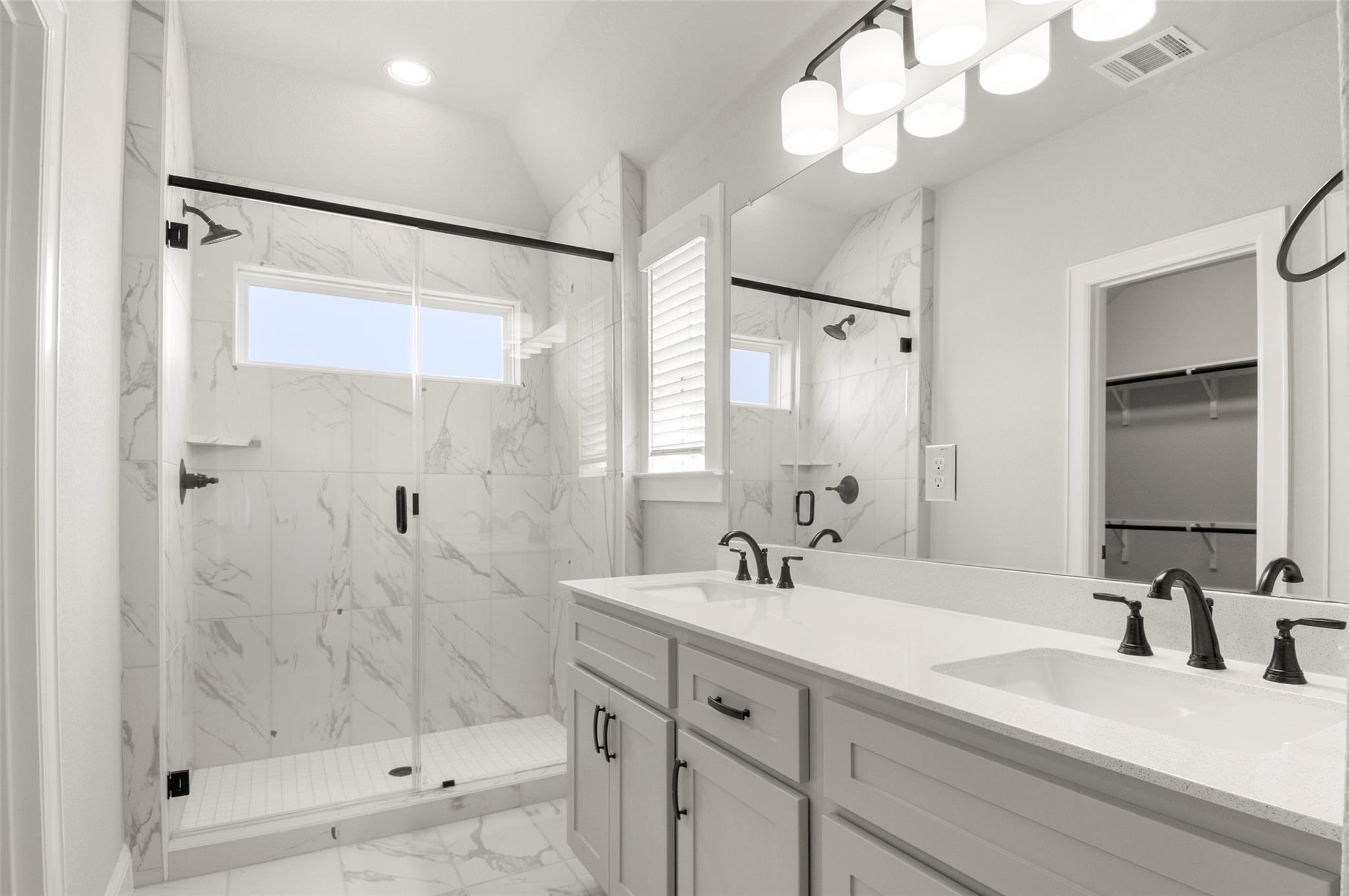 2605 Sam Bass Rd # 87, Round Rock, TX 78681