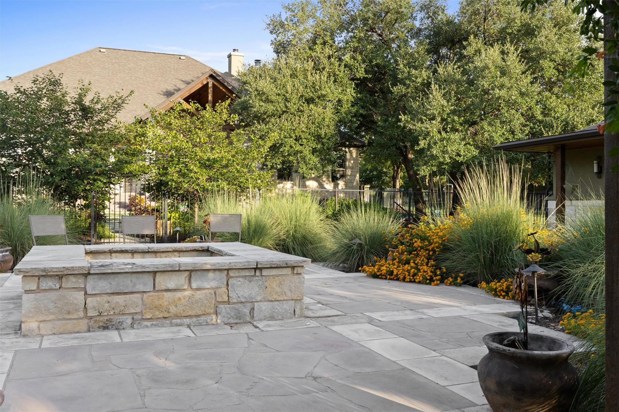 109 Willow Run, Georgetown, TX 78633