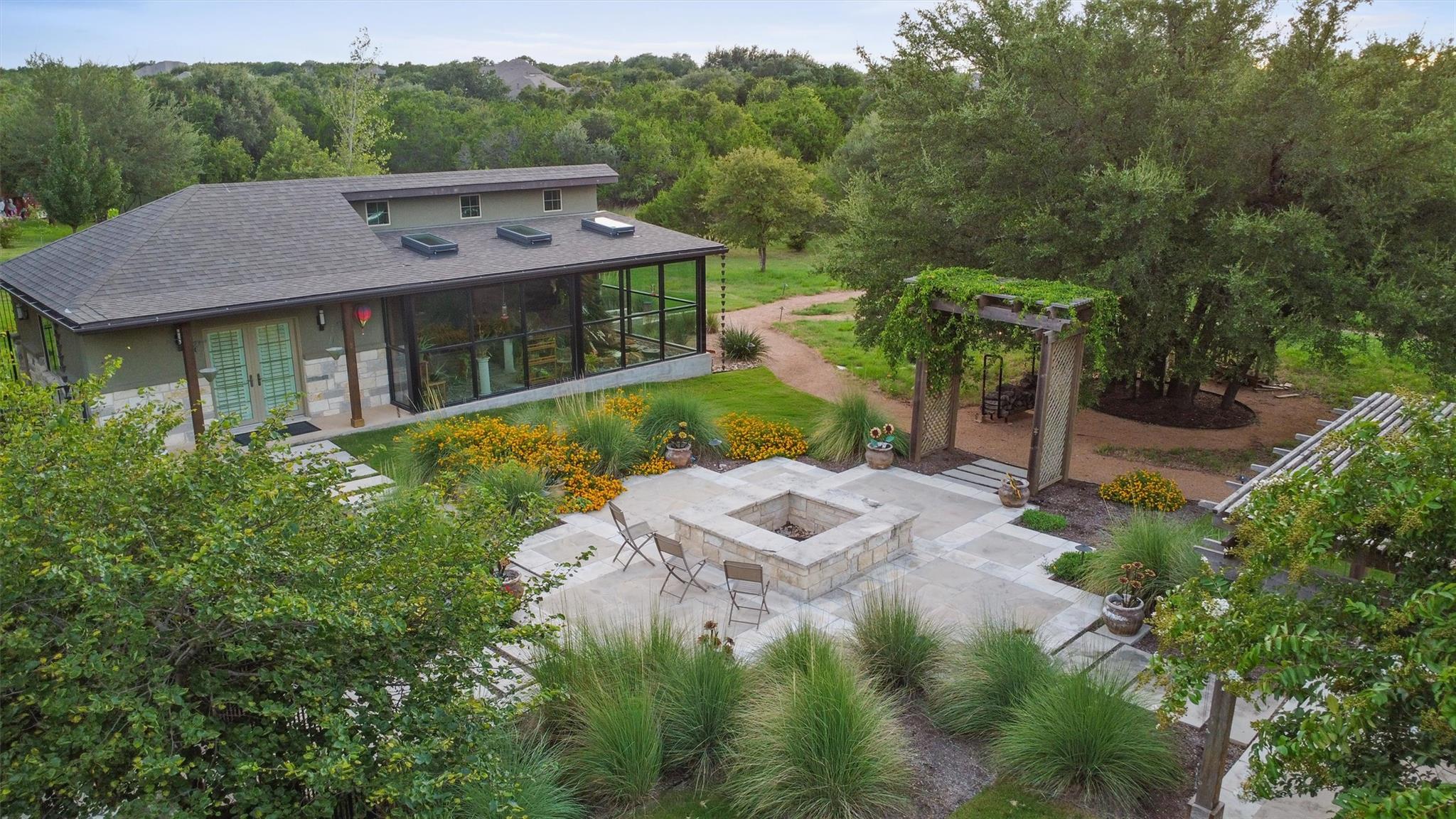 109 Willow Run, Georgetown, TX 78633