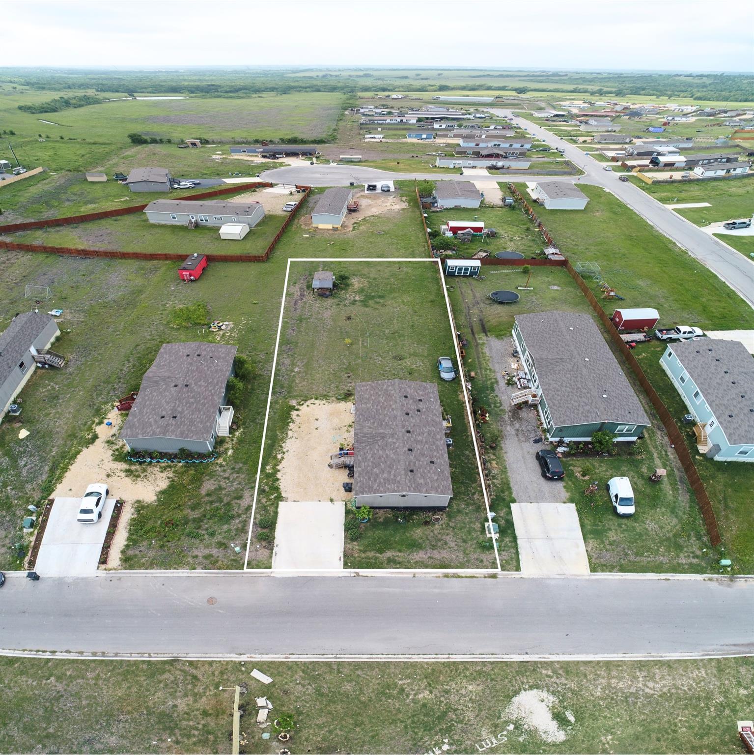 480 Ganado Dr, Kyle, TX 78640