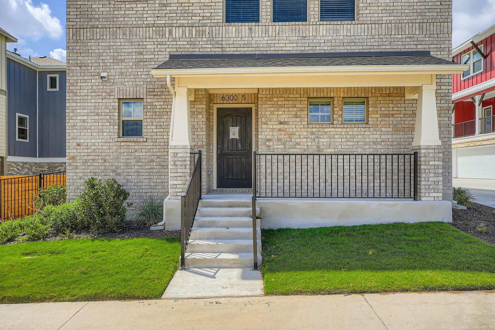 6300 Stockman Dr # 5, Austin, TX 78747