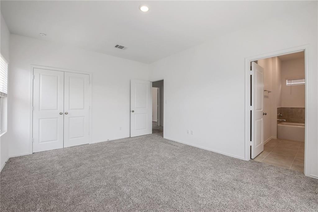 1501 Weatherford Ln, Leander, TX 78641