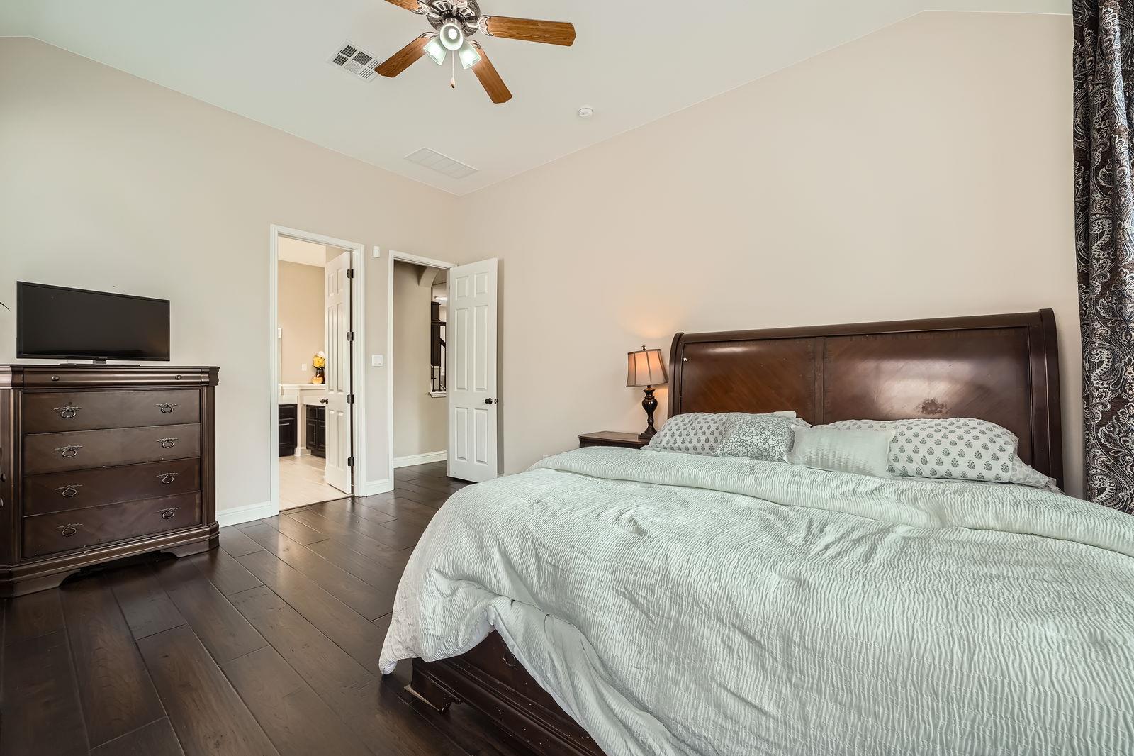 4127 Bison Bnd, Cedar Park, TX 78613