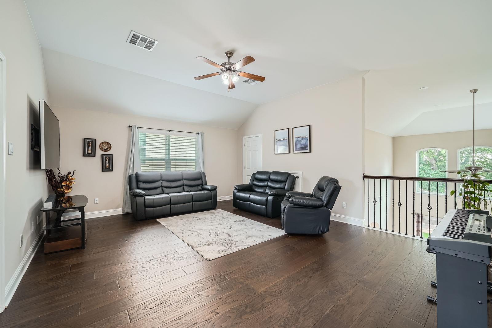 4127 Bison Bnd, Cedar Park, TX 78613