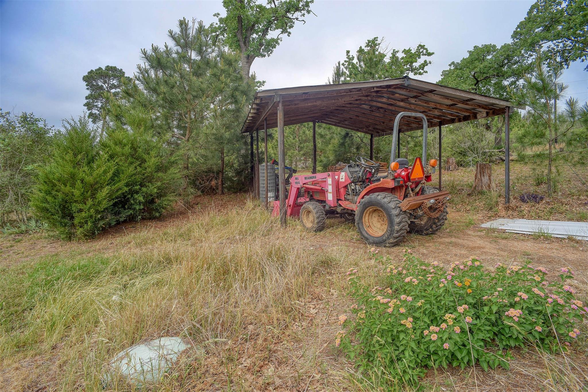 125 Turkey Trot Rd, Smithville, TX 78957