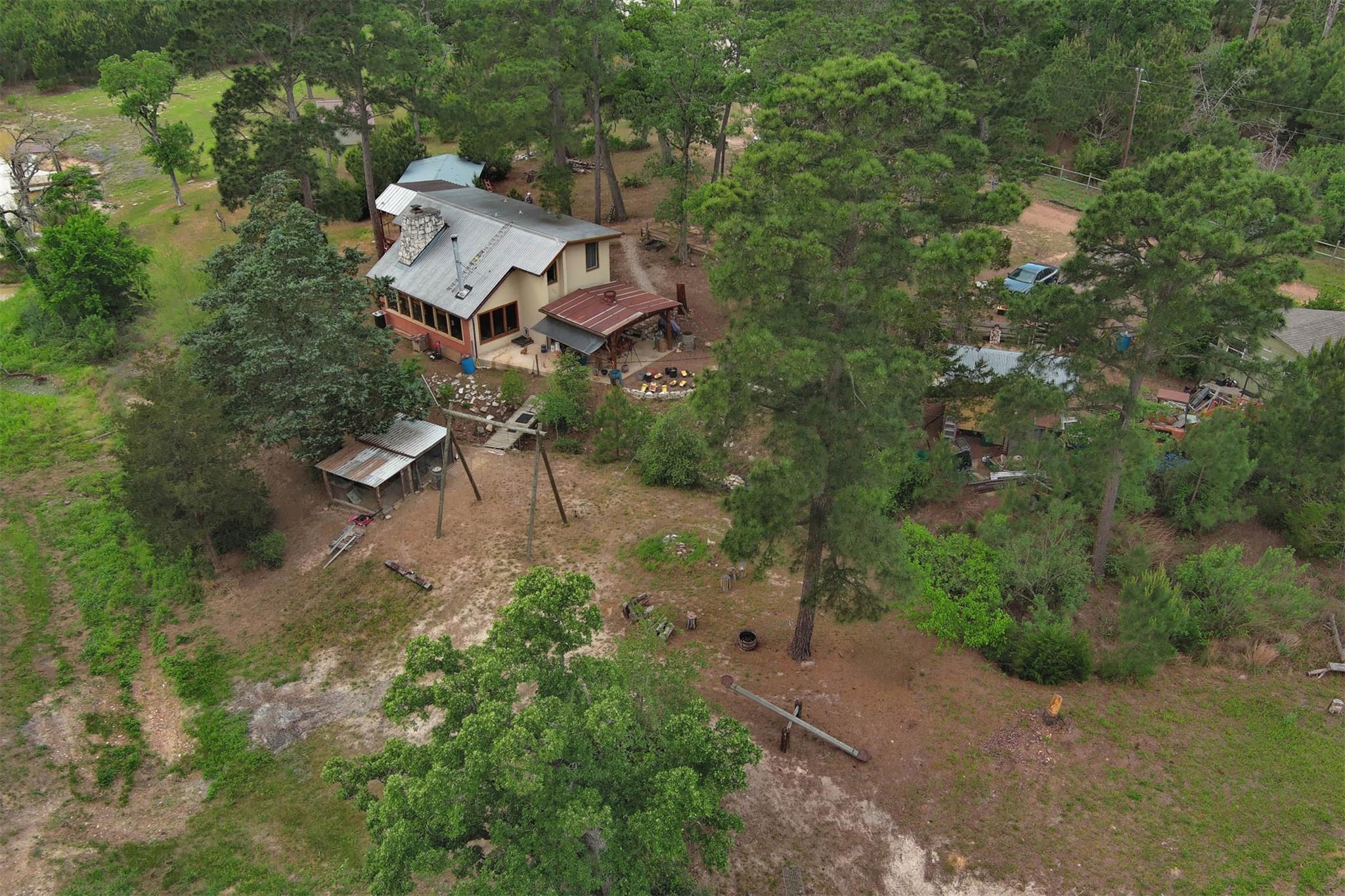 125 Turkey Trot Rd, Smithville, TX 78957