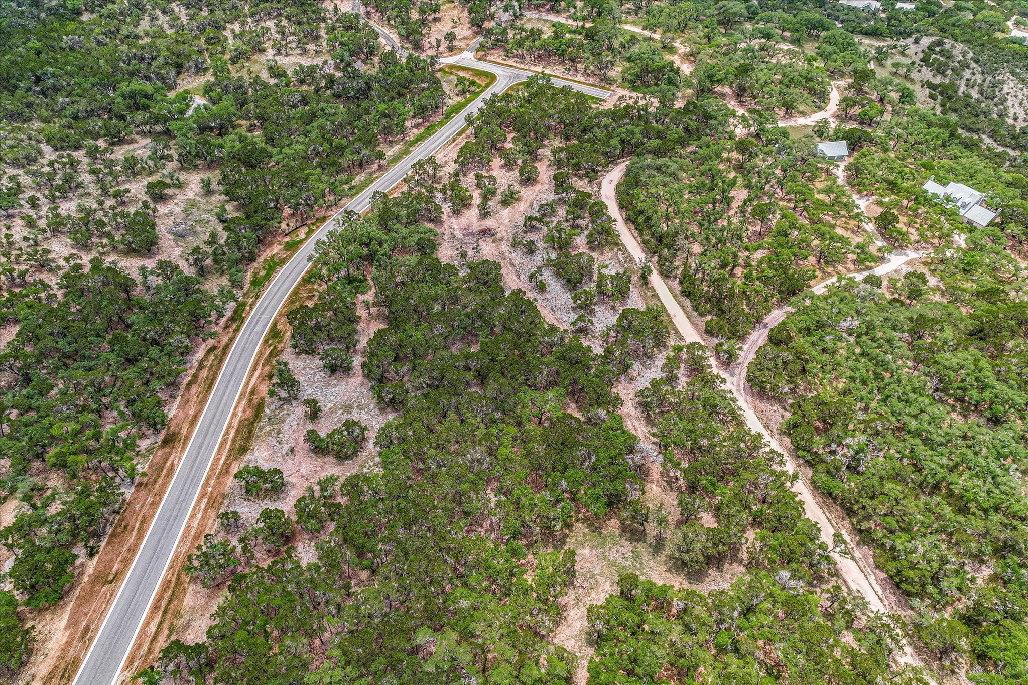000 Moonridge Ln, Wimberley, TX 78676