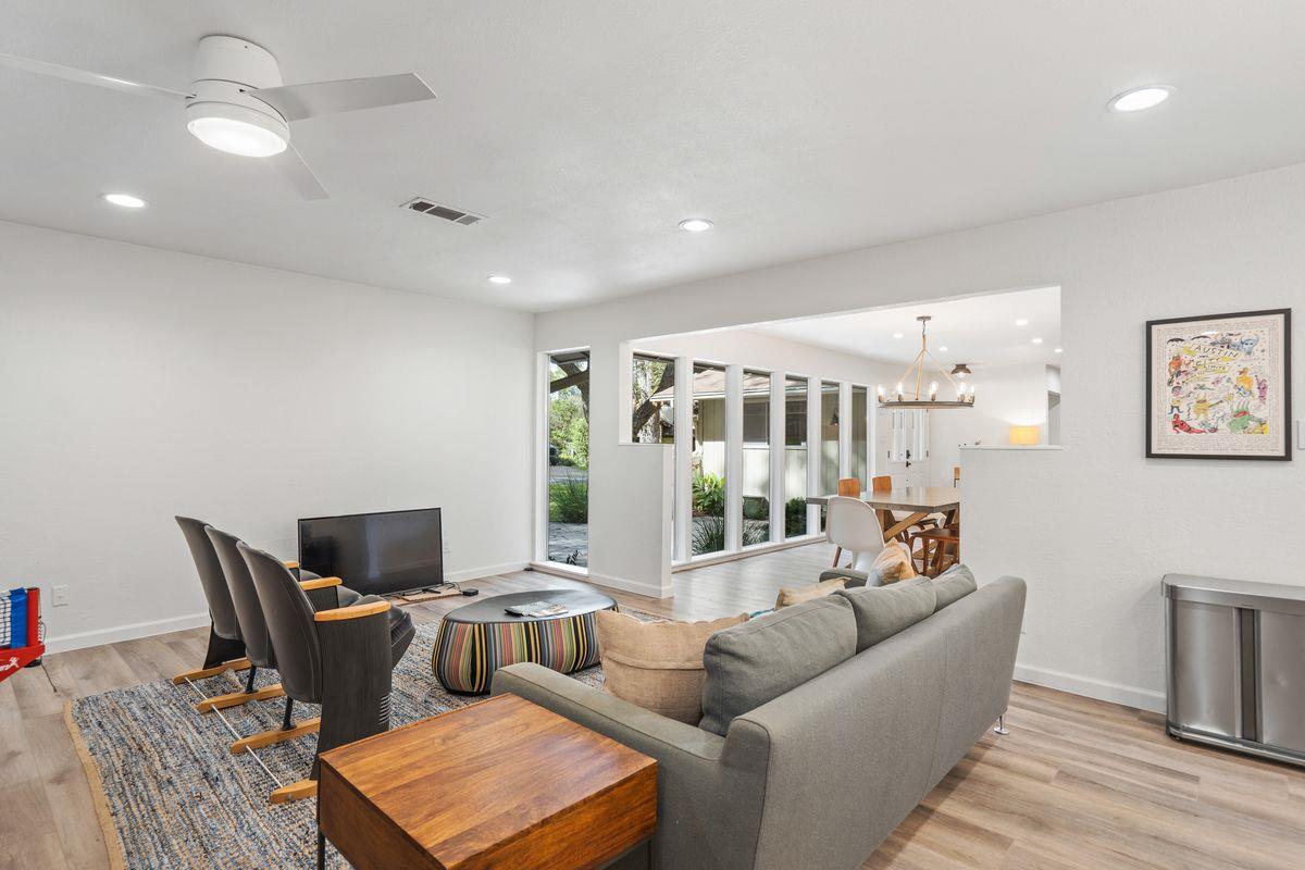 6700 Troll Hvn, Austin, TX 78746