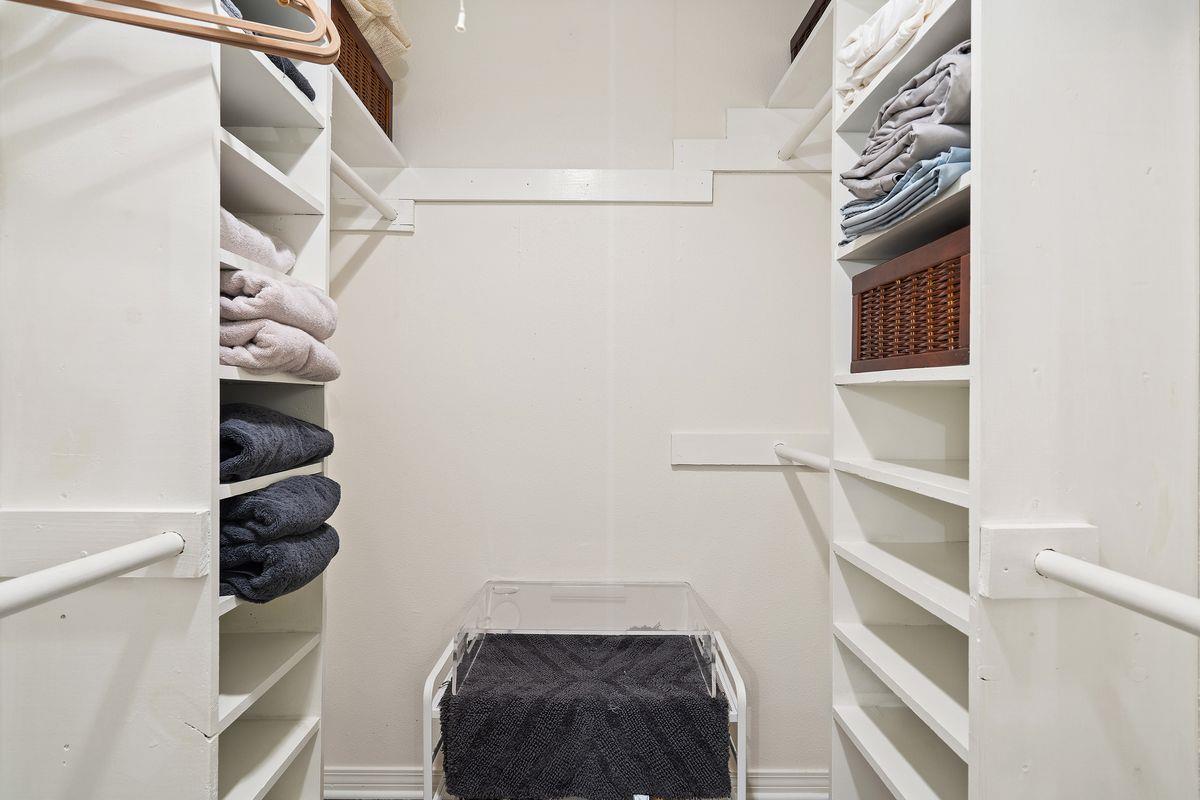 6700 Troll Hvn, Austin, TX 78746