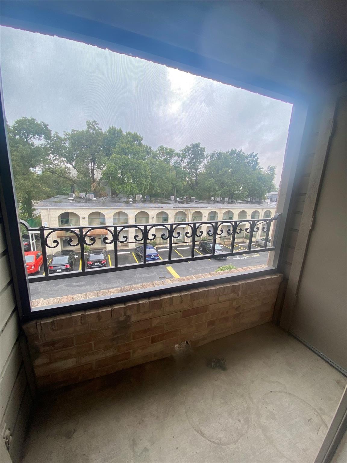 2216 San Gabriel St # 304, Austin, TX 78705