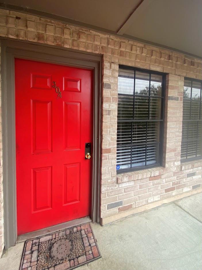 2216 San Gabriel St # 304, Austin, TX 78705