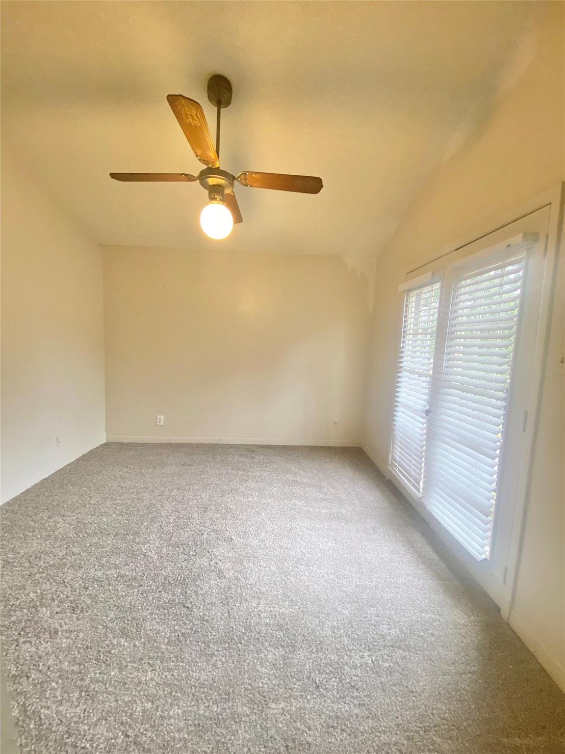 2216 San Gabriel St # 304, Austin, TX 78705