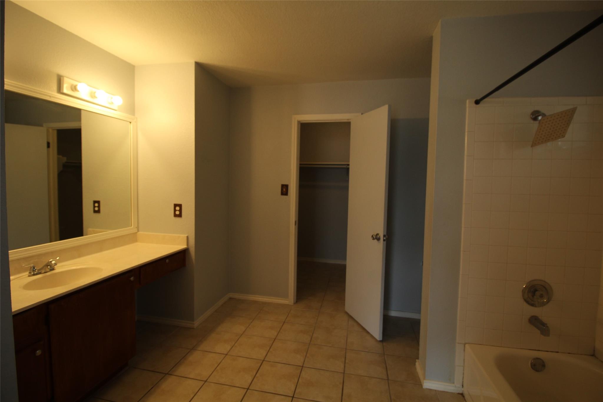 12302 Uttimer Ln, Austin, TX 78753