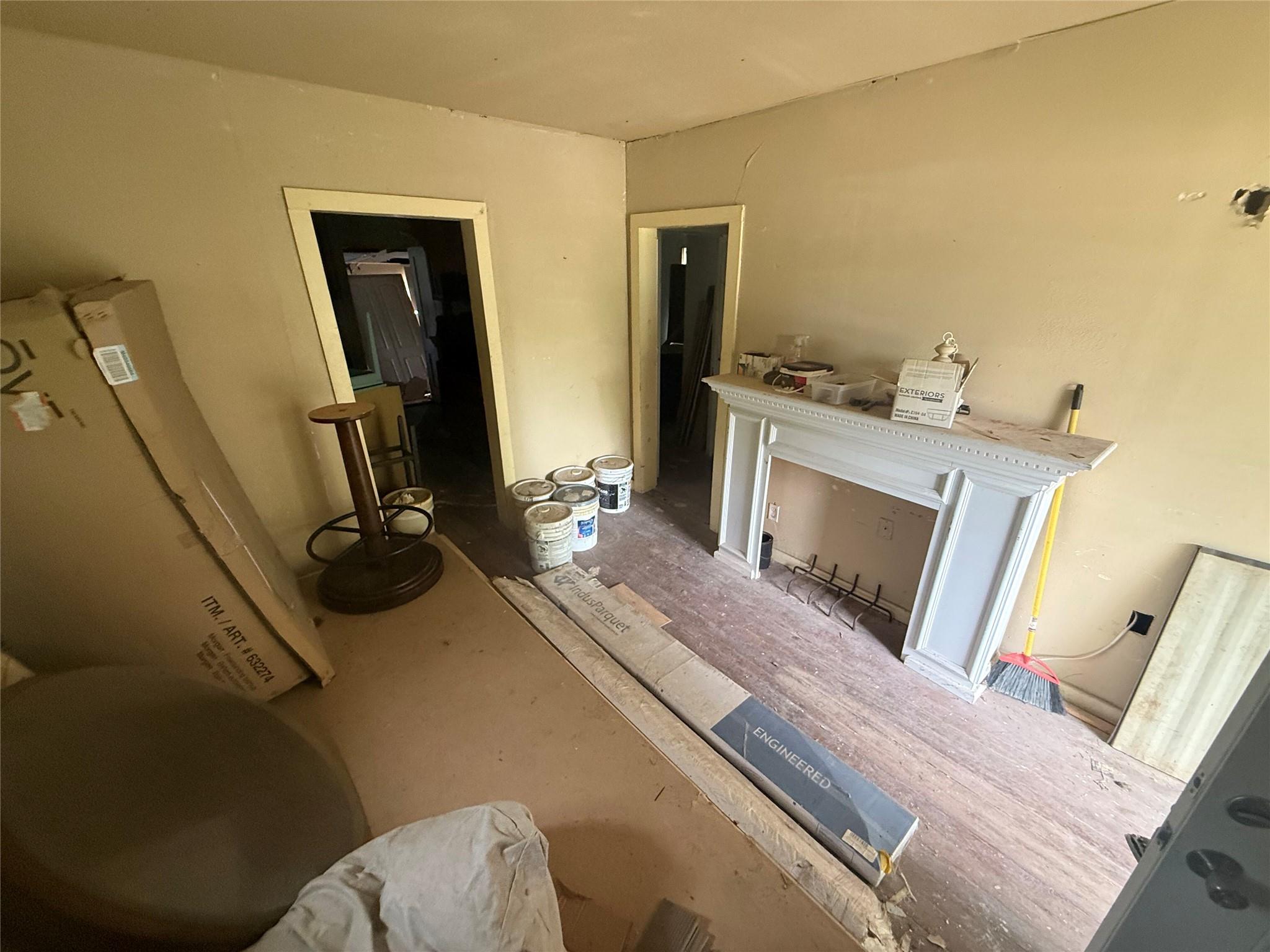 902 E Liberty Ave, Round Rock, TX 78664