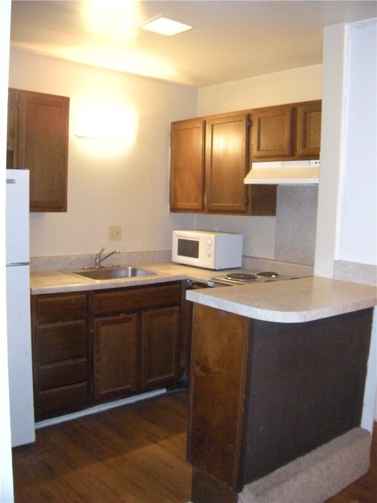 1000 W 26th St # 207, Austin, TX 78705