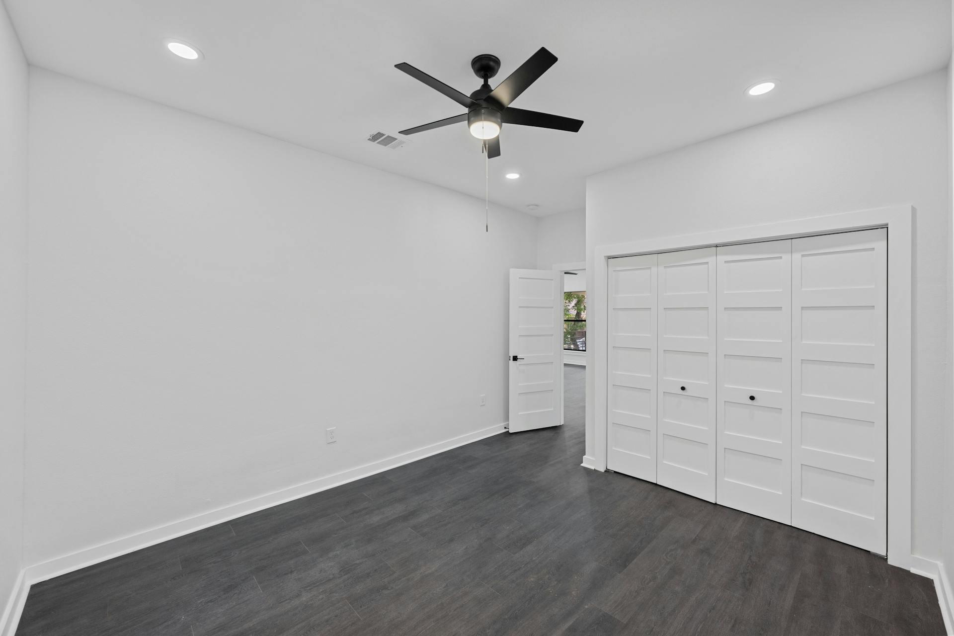 914 E 50th St, Austin, TX 78751