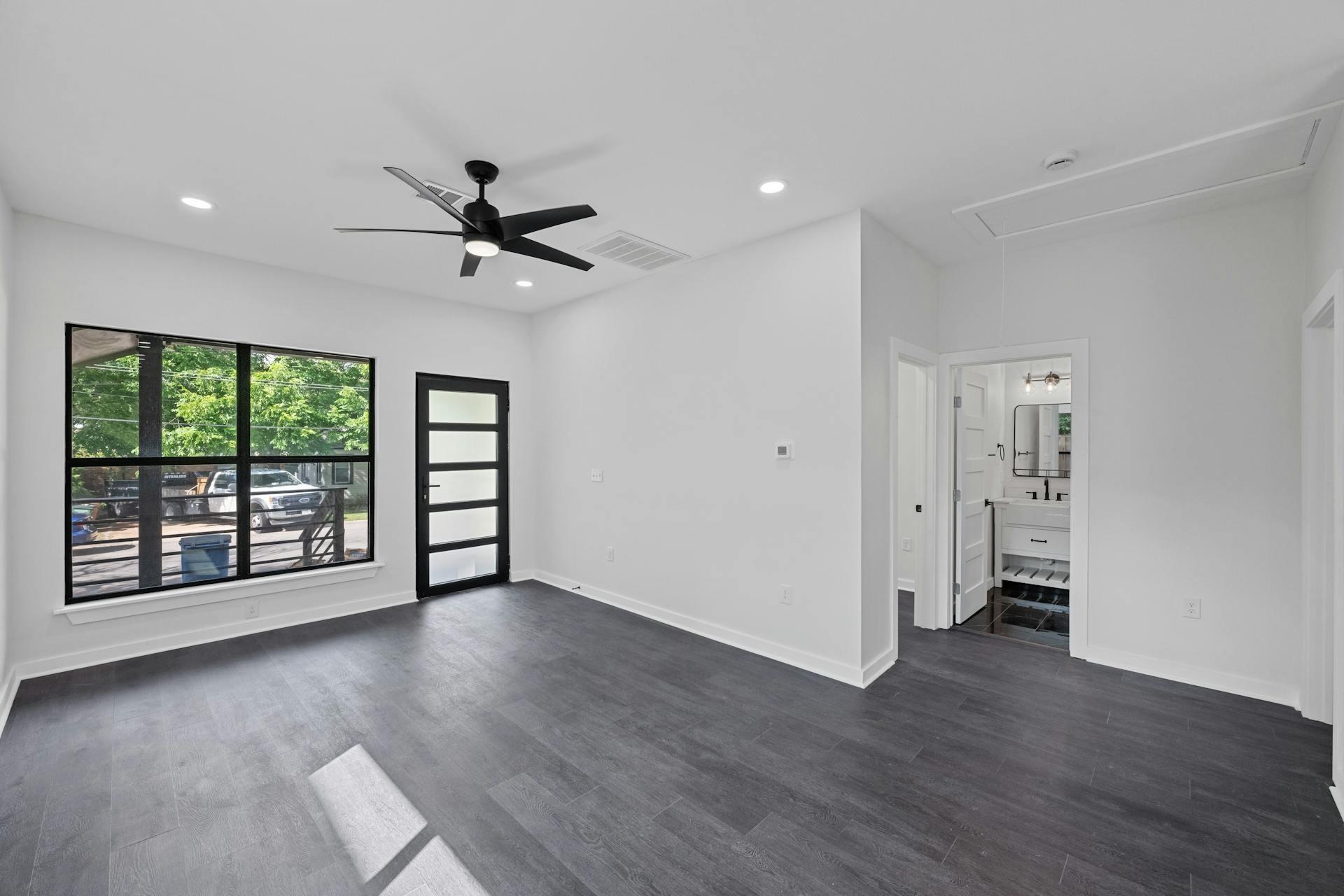 914 E 50th St, Austin, TX 78751