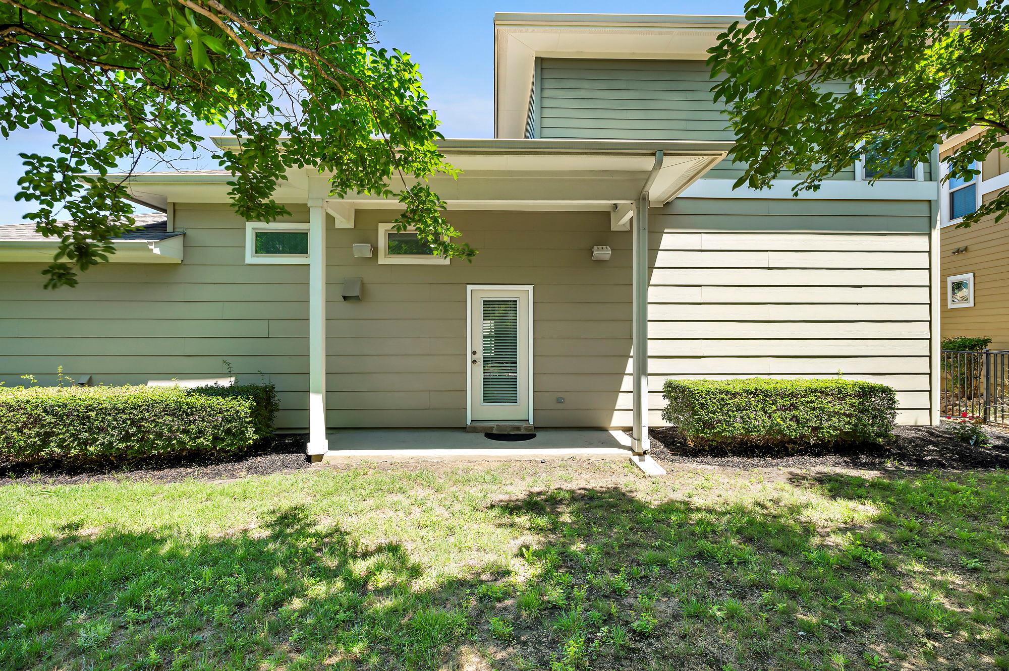 1775 Rowdy Loop pvt Loop # 33, Leander, TX 78641