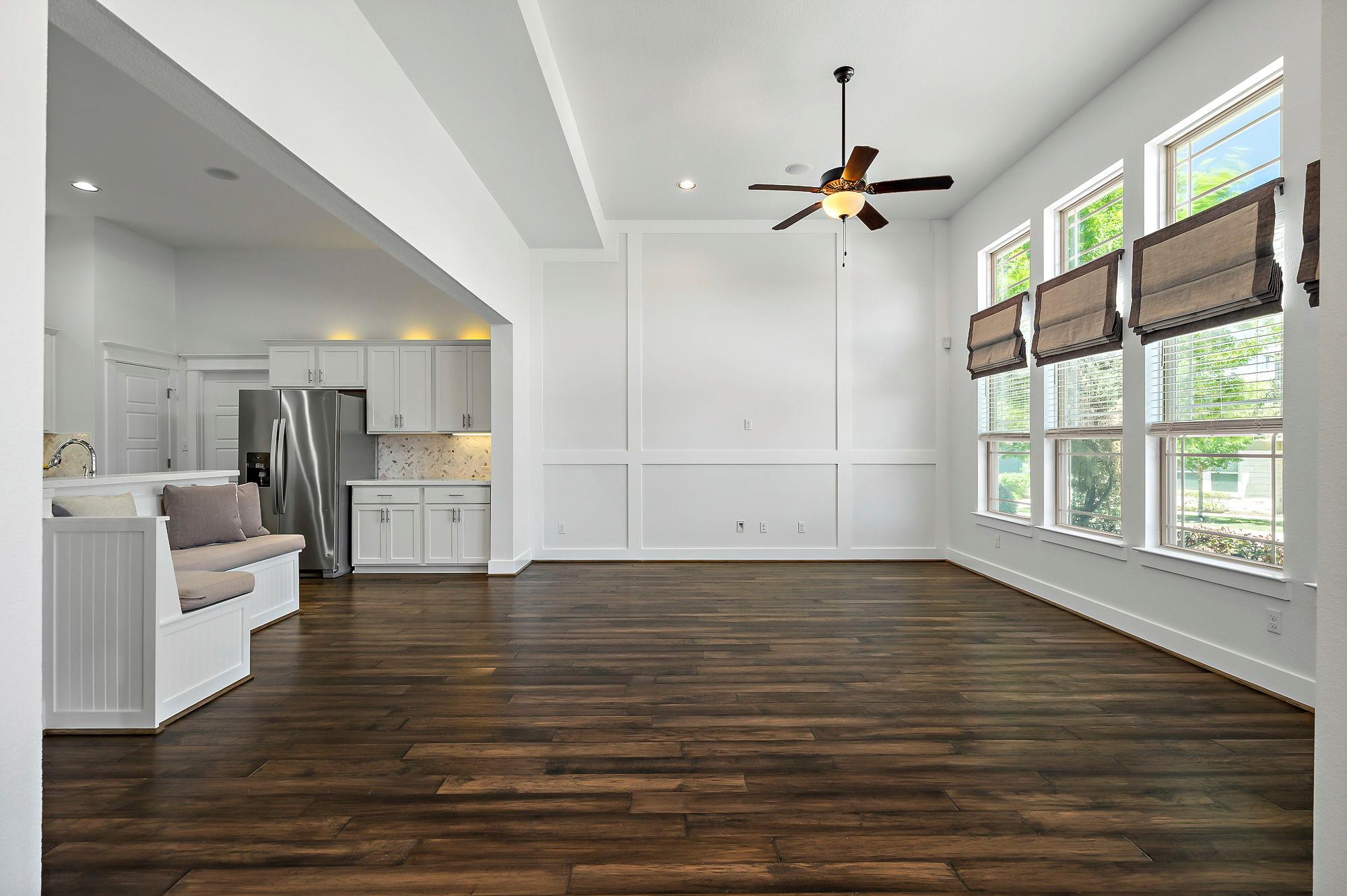 1775 Rowdy Loop pvt Loop # 33, Leander, TX 78641