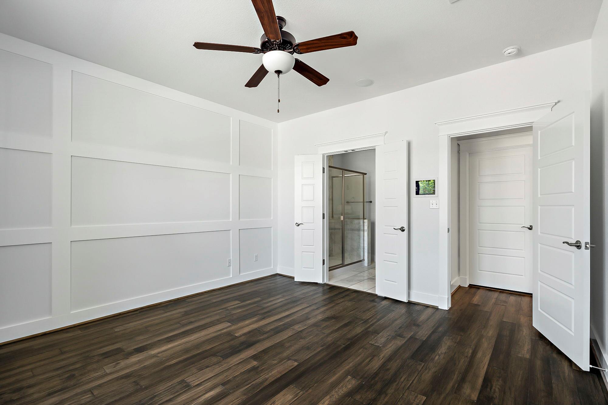 1775 Rowdy Loop pvt Loop # 33, Leander, TX 78641