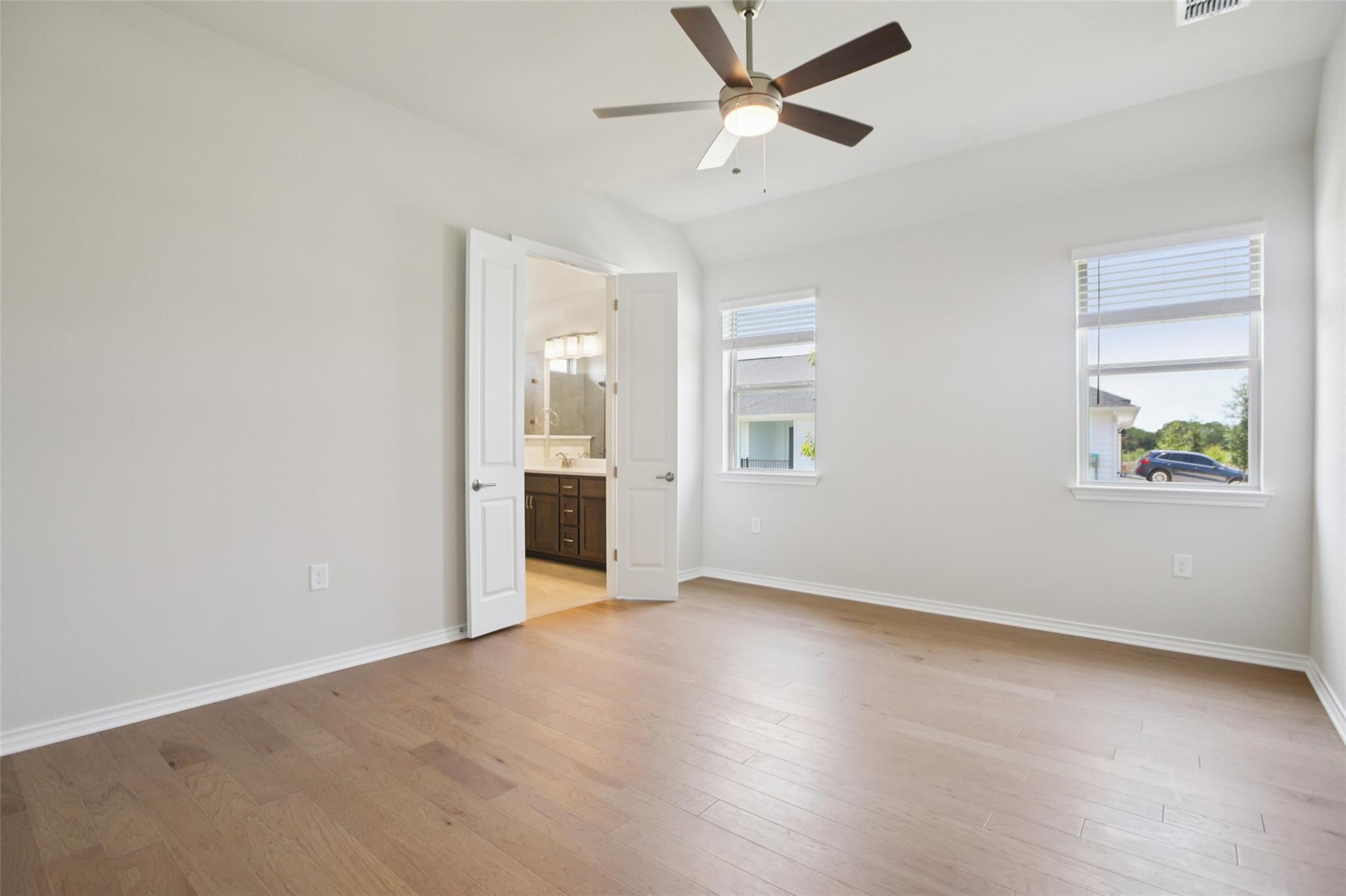 140 Stewart Dr # 102, San Marcos, TX 78666