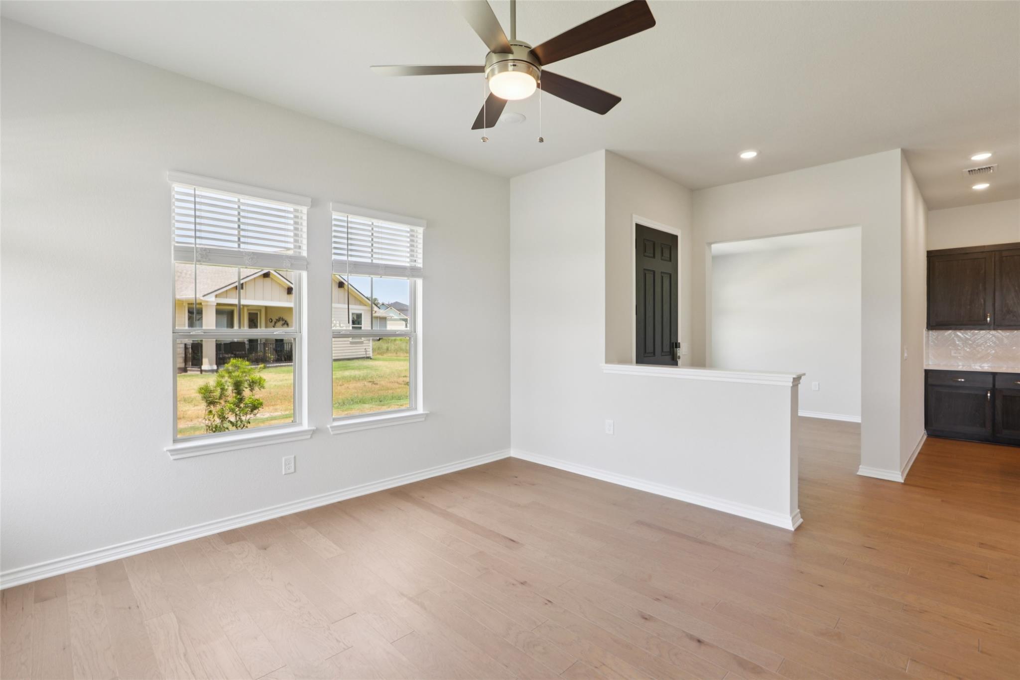 140 Stewart Dr # 102, San Marcos, TX 78666