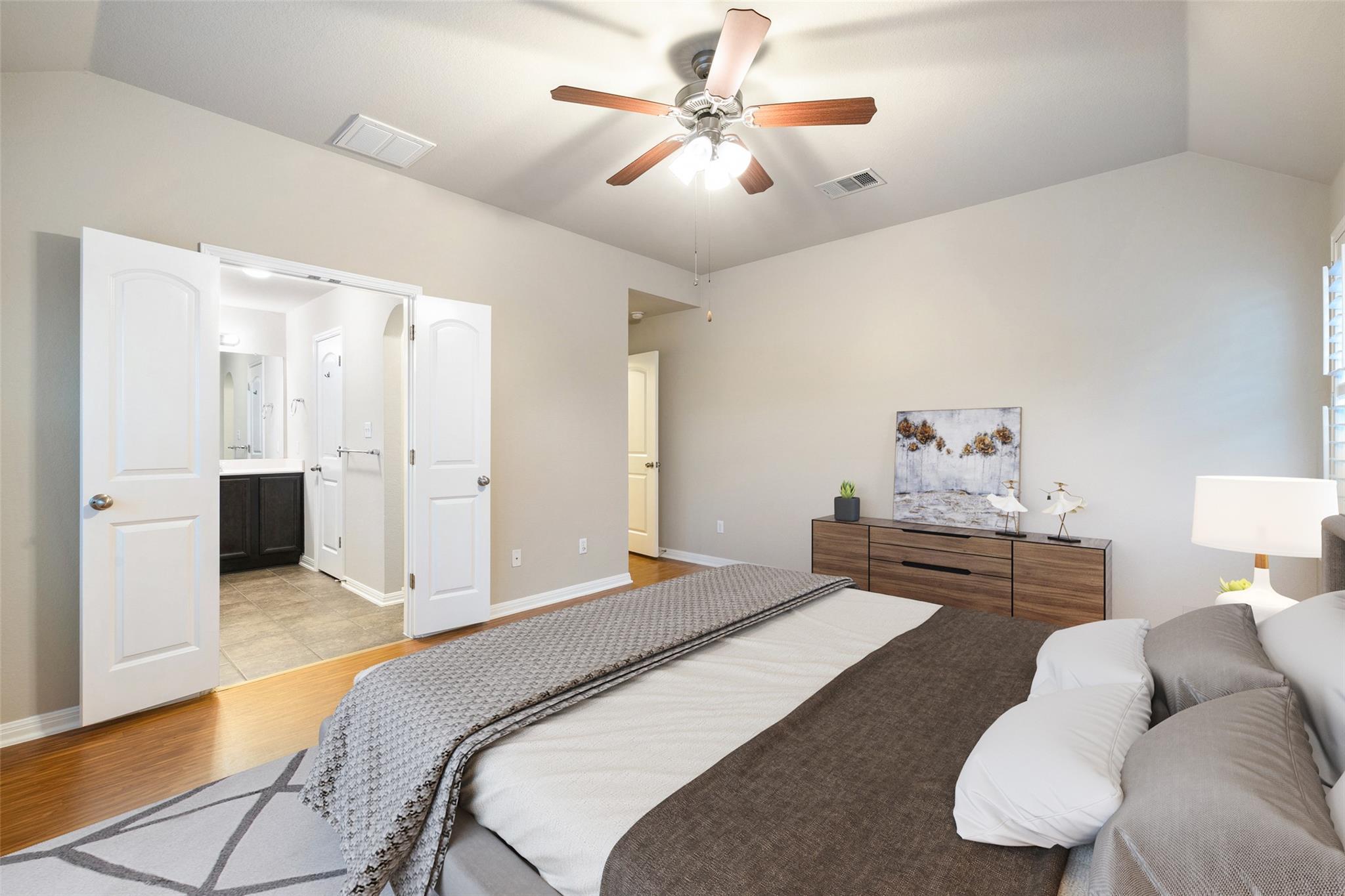 6912 Bay City Bnd, Austin, TX 78725