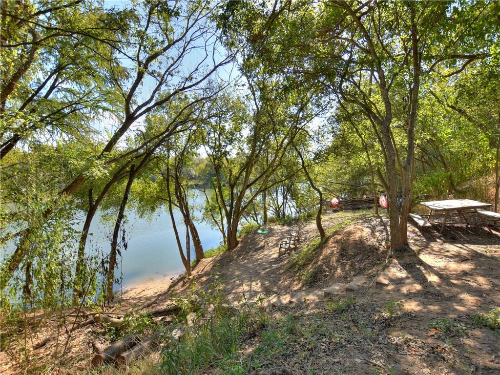 6912 Bay City Bnd, Austin, TX 78725