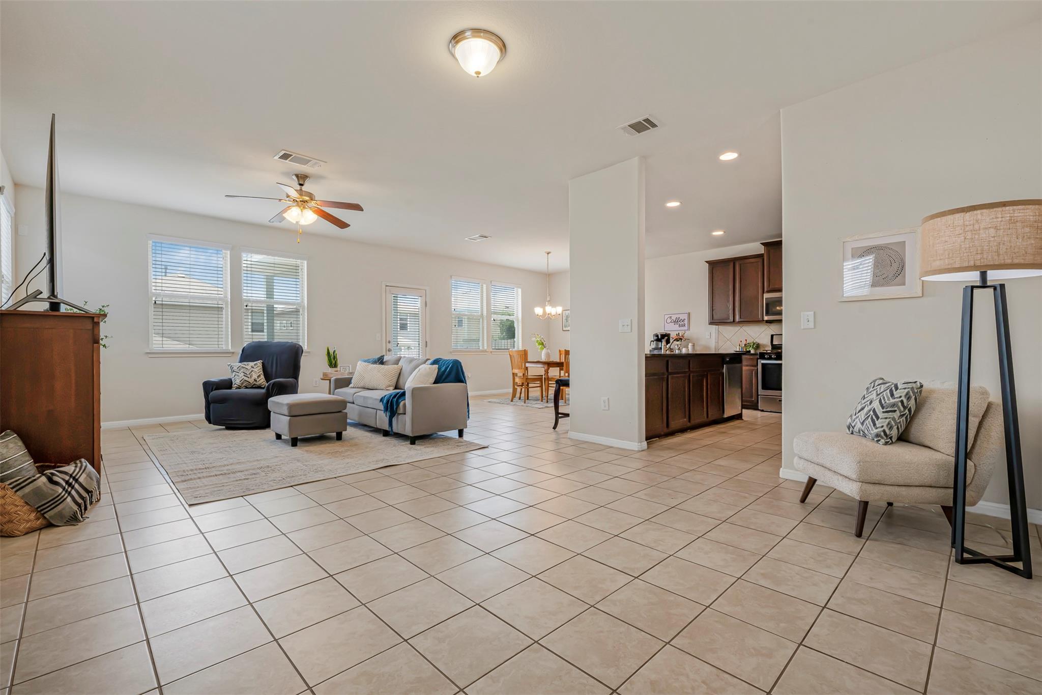 221 Pearl Way, Buda, TX 78610