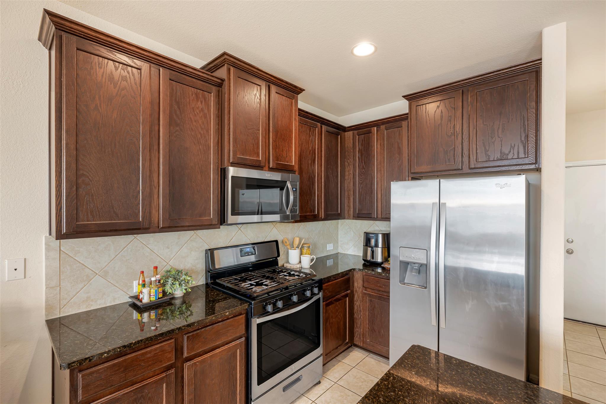 221 Pearl Way, Buda, TX 78610