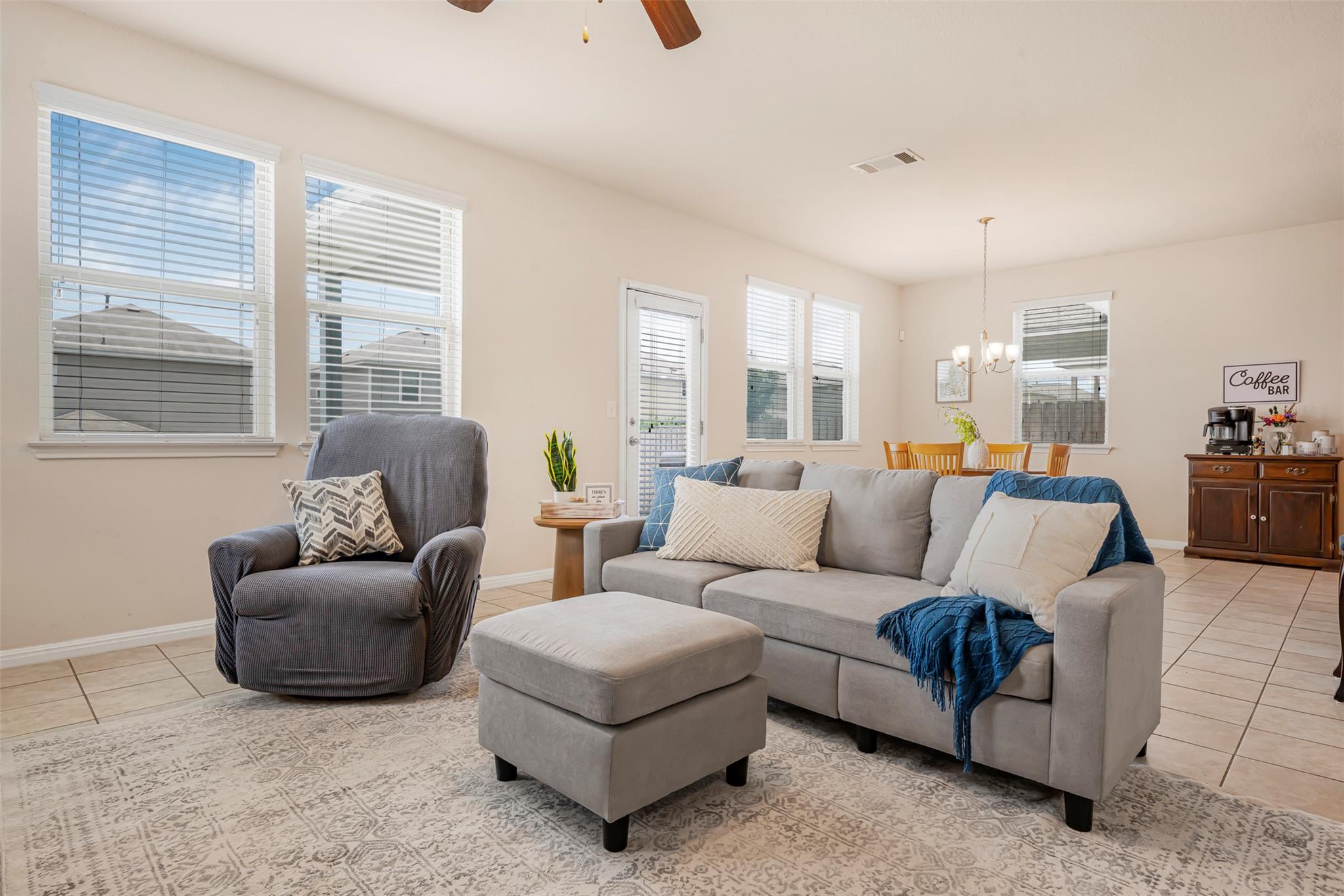 221 Pearl Way, Buda, TX 78610