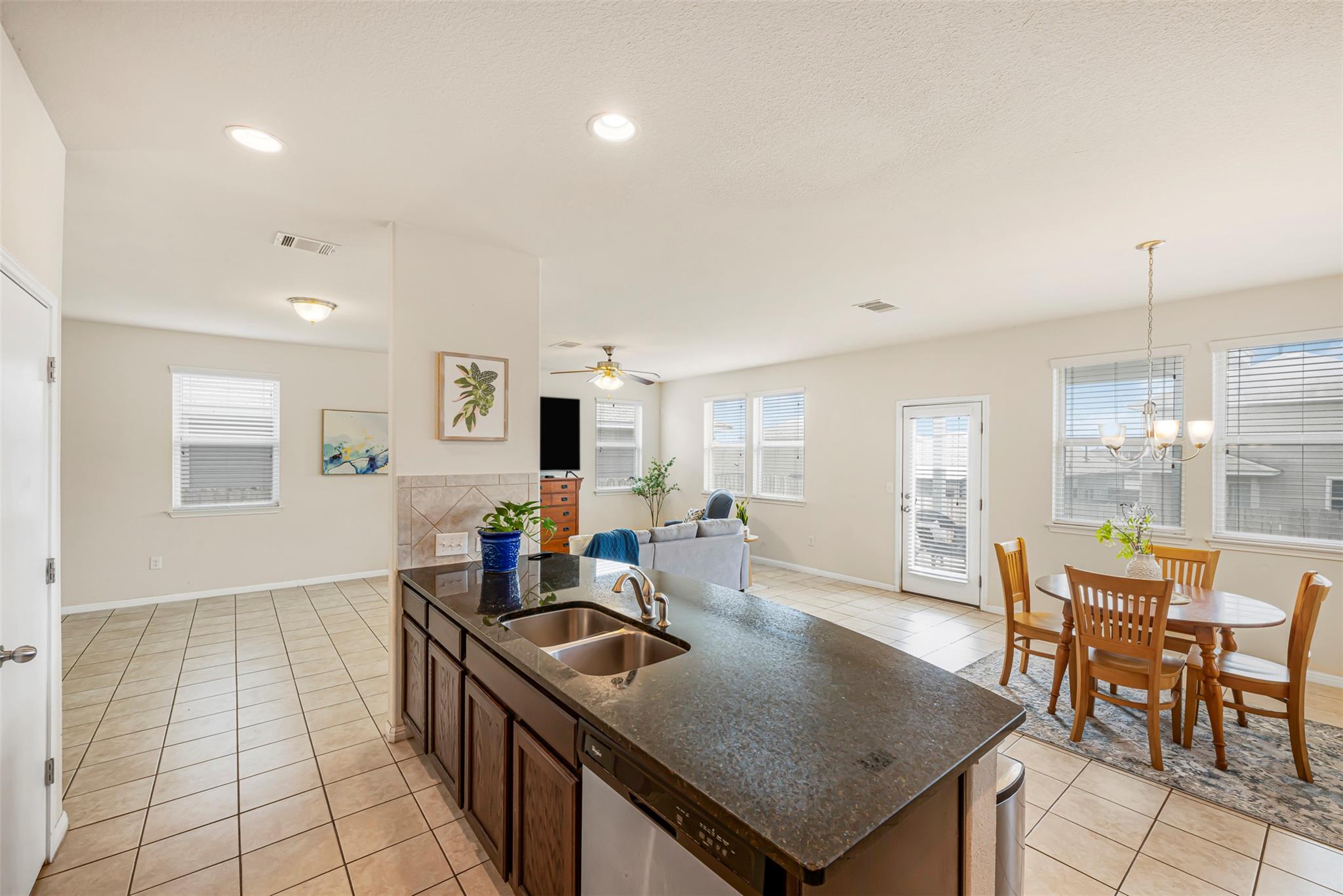 221 Pearl Way, Buda, TX 78610