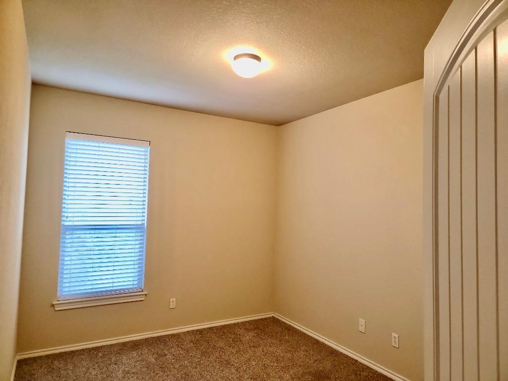 116 S Holly St, Georgetown, TX 78626