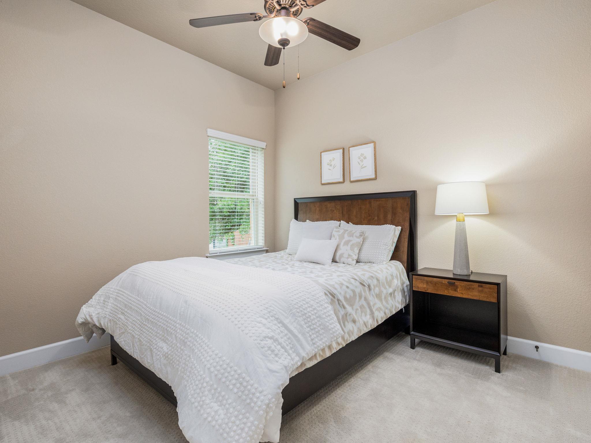 9550 Savannah Ridge Dr # 43, Austin, TX 78726
