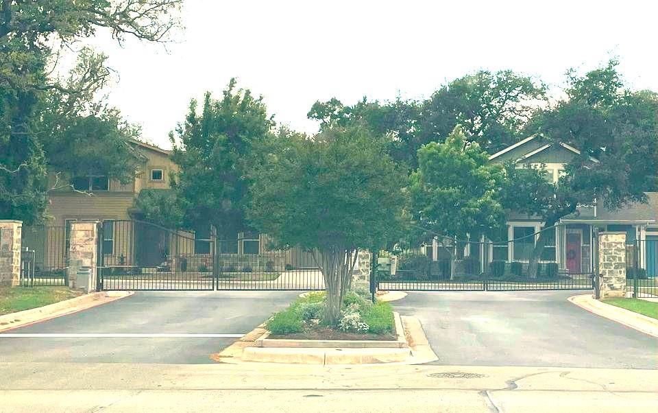 11200 Avery Station Loop # 13, Austin, TX 78717