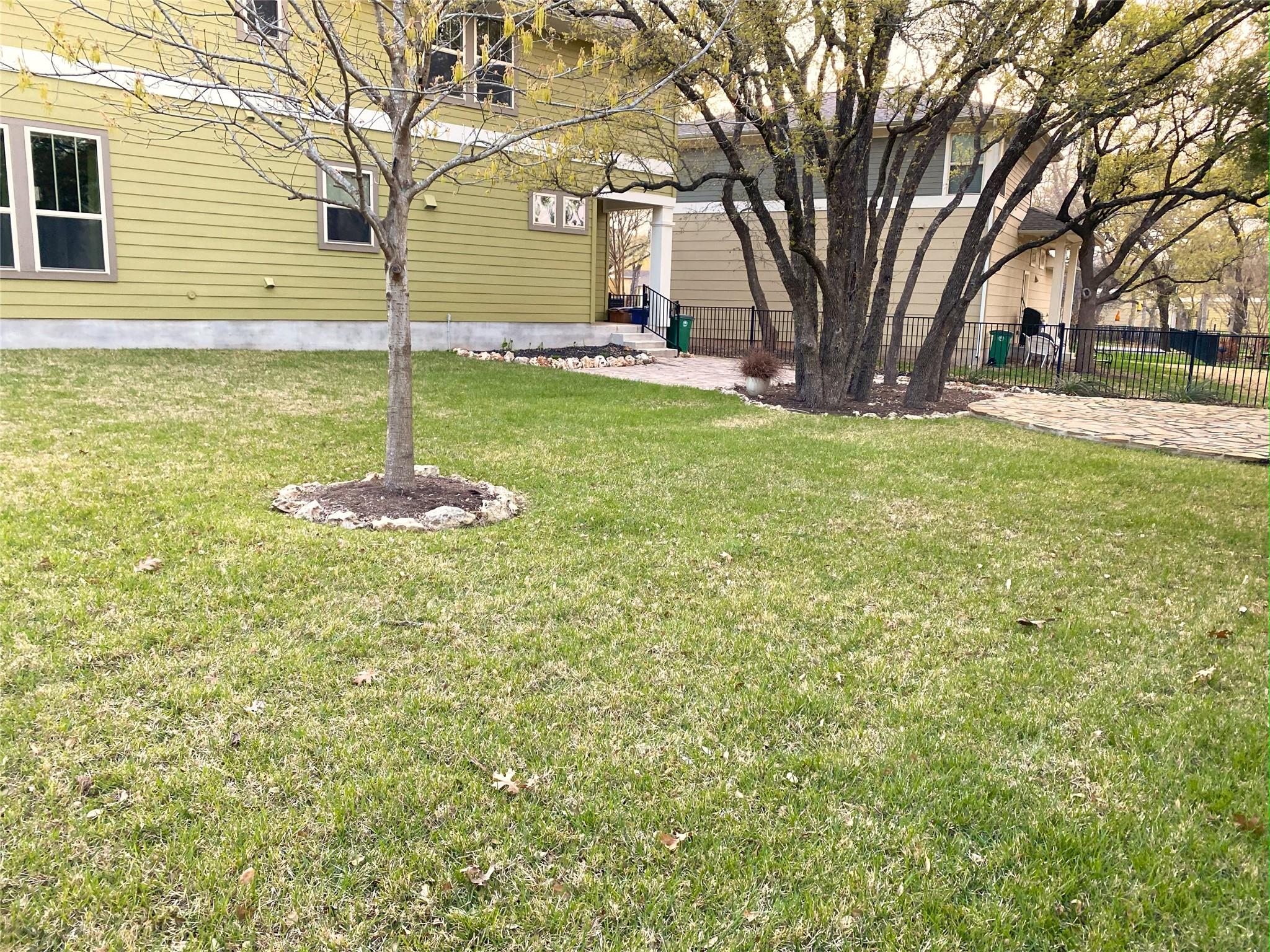 11200 Avery Station Loop # 13, Austin, TX 78717