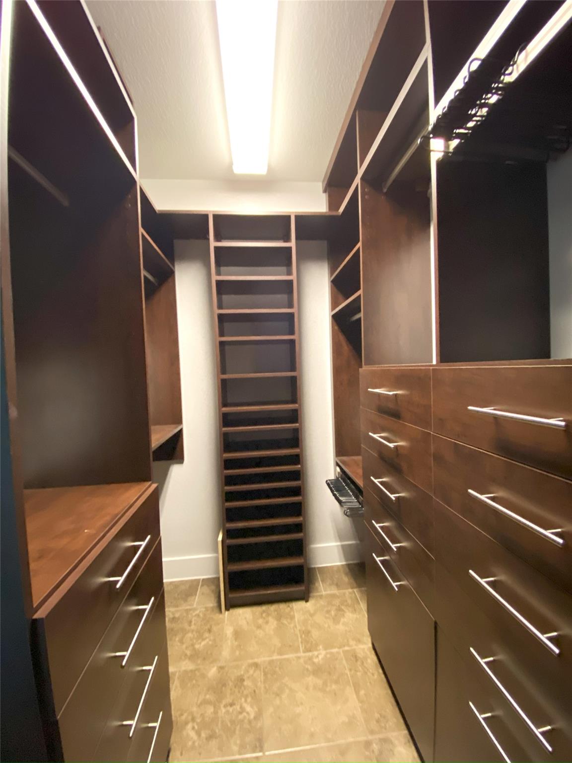 11200 Avery Station Loop # 13, Austin, TX 78717