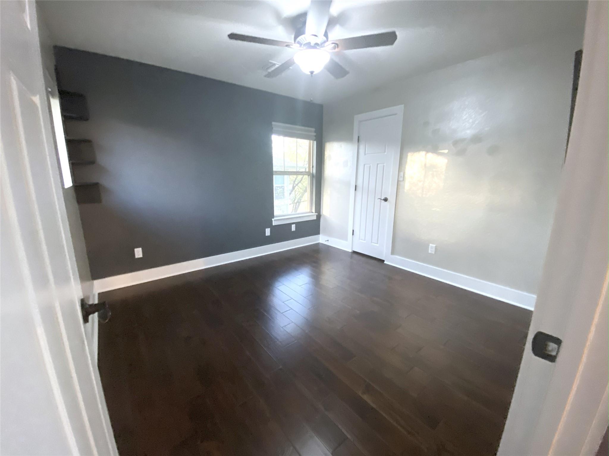 11200 Avery Station Loop # 13, Austin, TX 78717