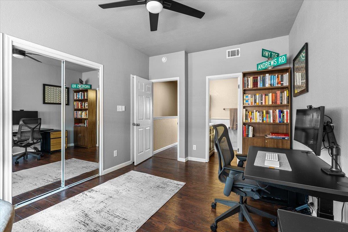 2605 Enfield Rd # 209, Austin, TX 78703