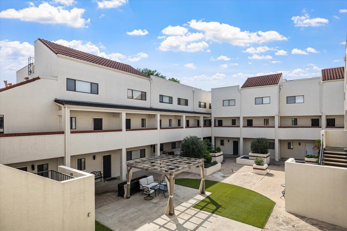 2605 Enfield Rd # 209, Austin, TX 78703