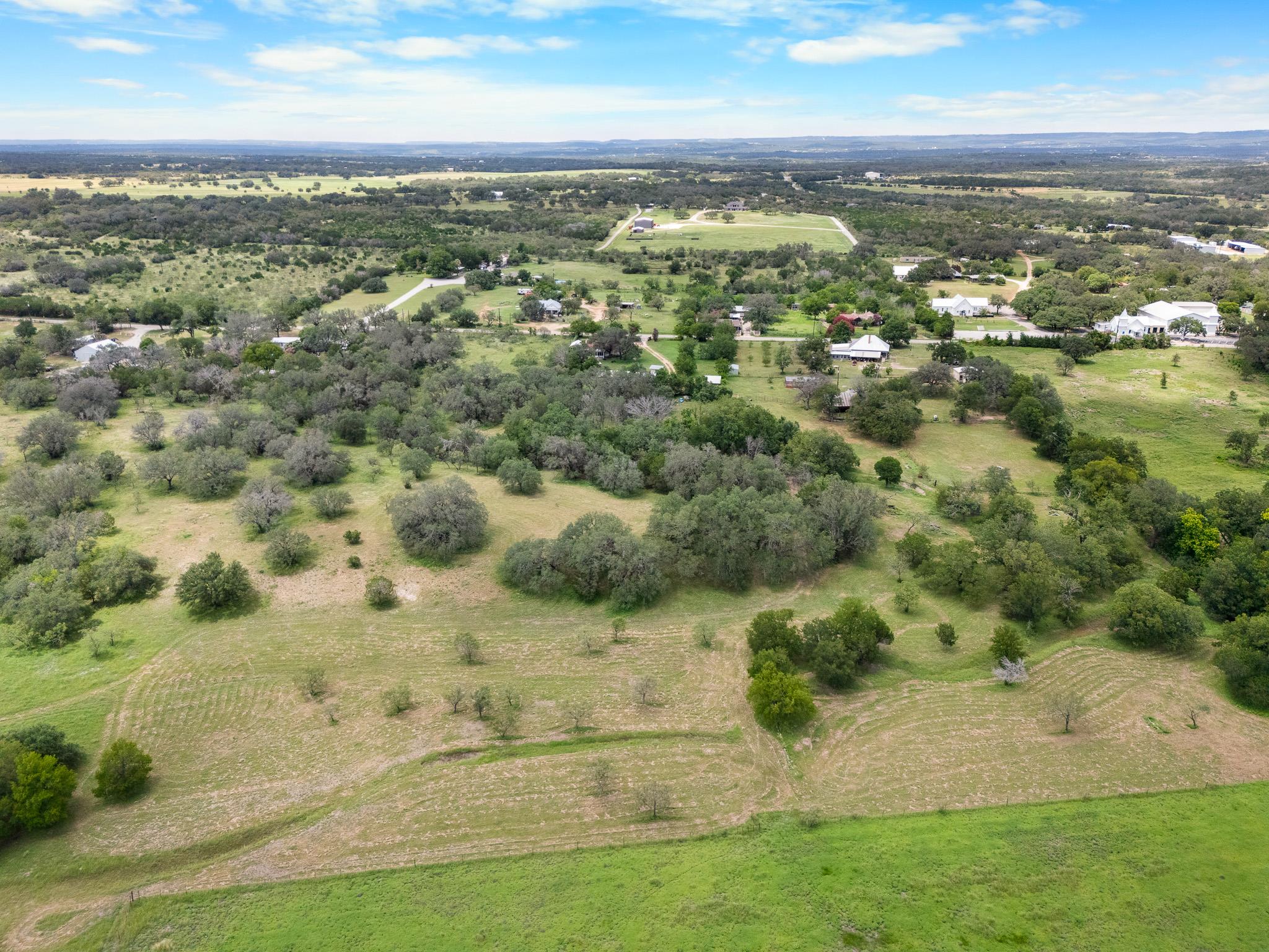 7866 County Road 404, Spicewood, TX 78669