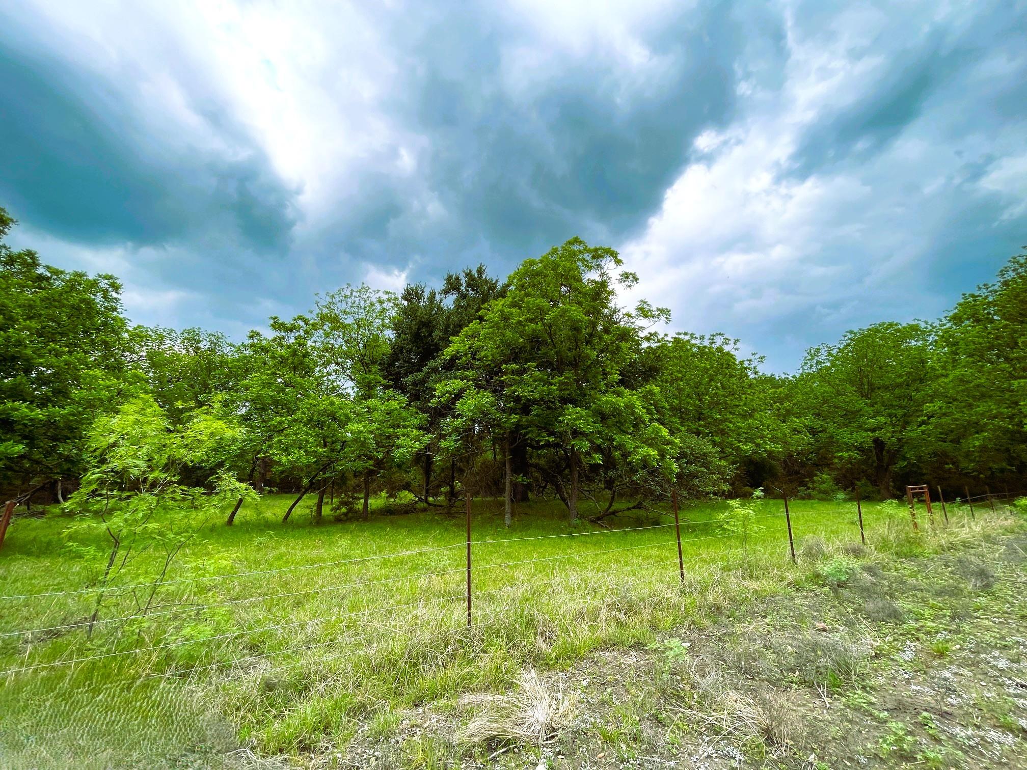 7866 County Road 404, Spicewood, TX 78669
