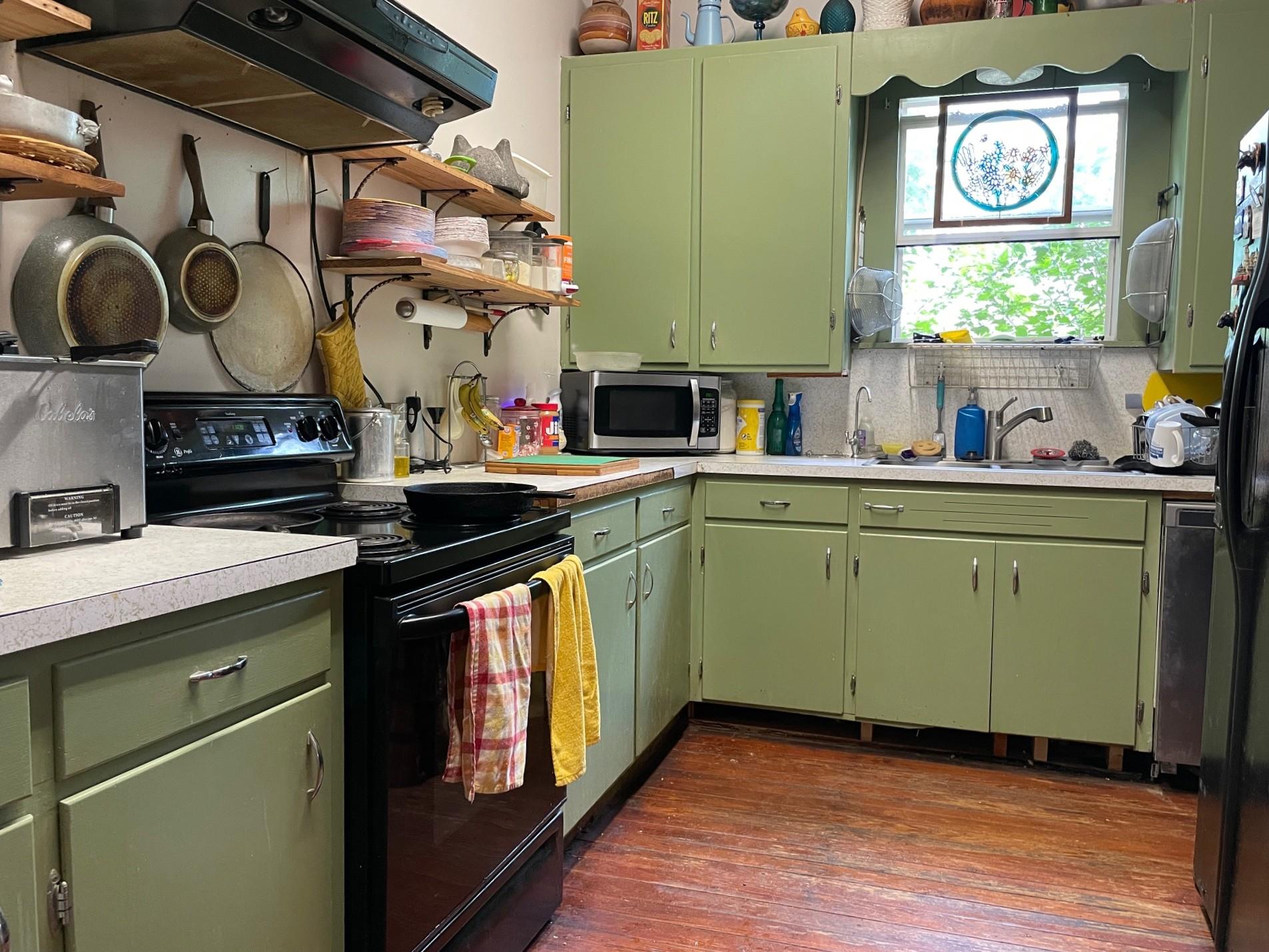 7866 County Road 404, Spicewood, TX 78669