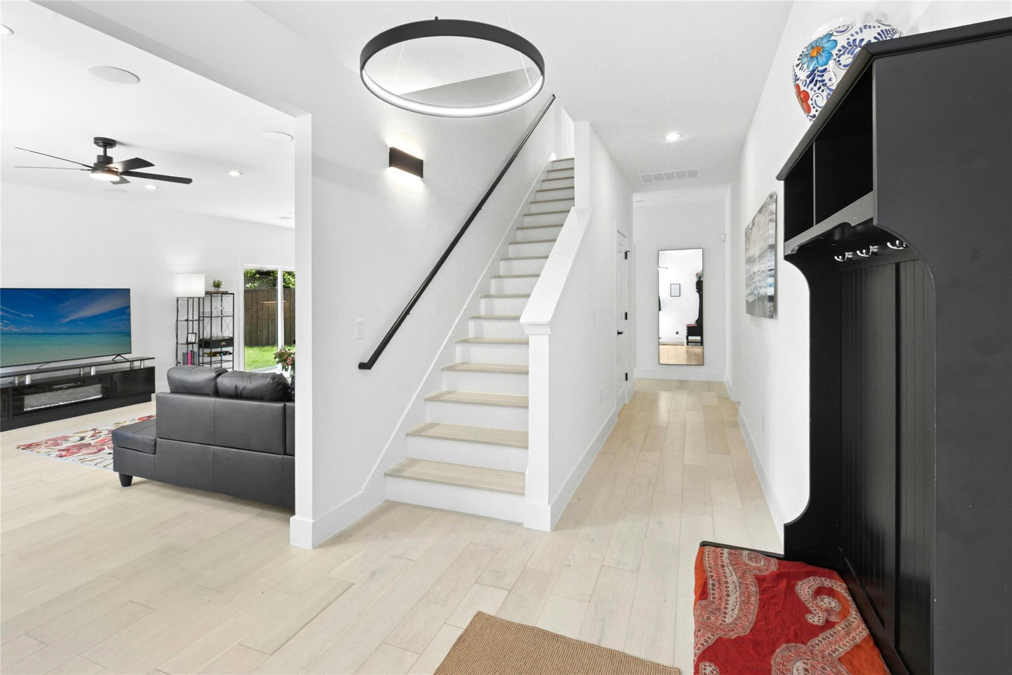 1500 Sylvan Glade Rd # 1A, Austin, TX 78745