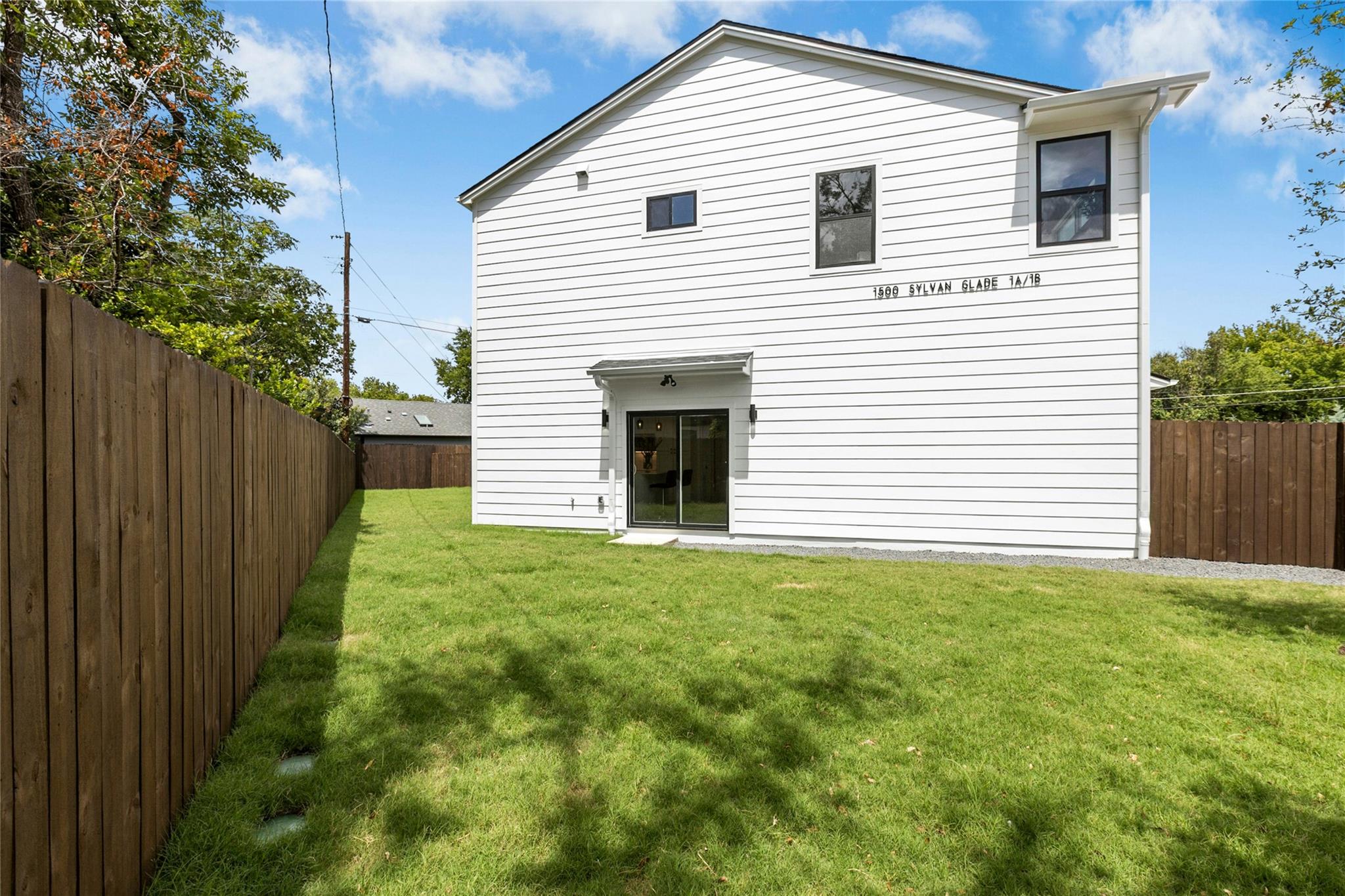 1500 Sylvan Glade Rd # 1A, Austin, TX 78745