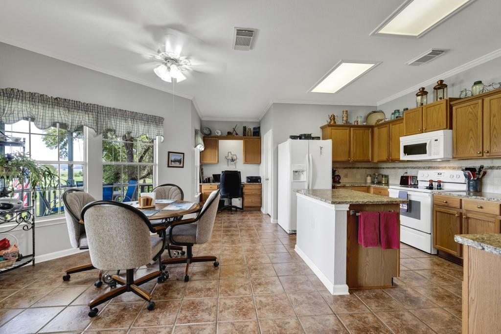 243 Watts Ln, Canyon Lake, TX 78133