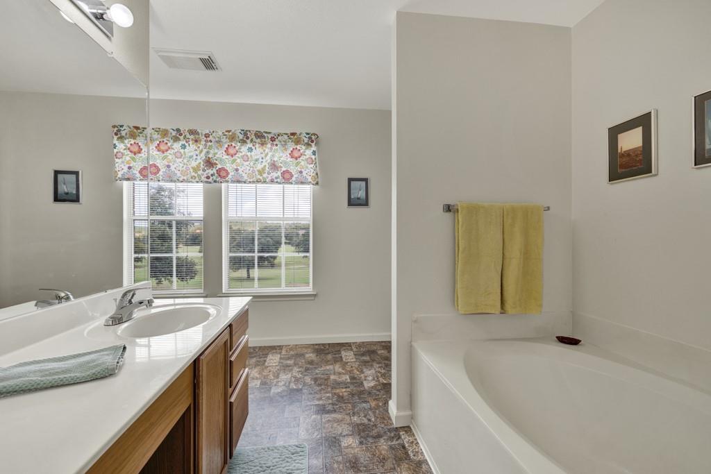 243 Watts Ln, Canyon Lake, TX 78133
