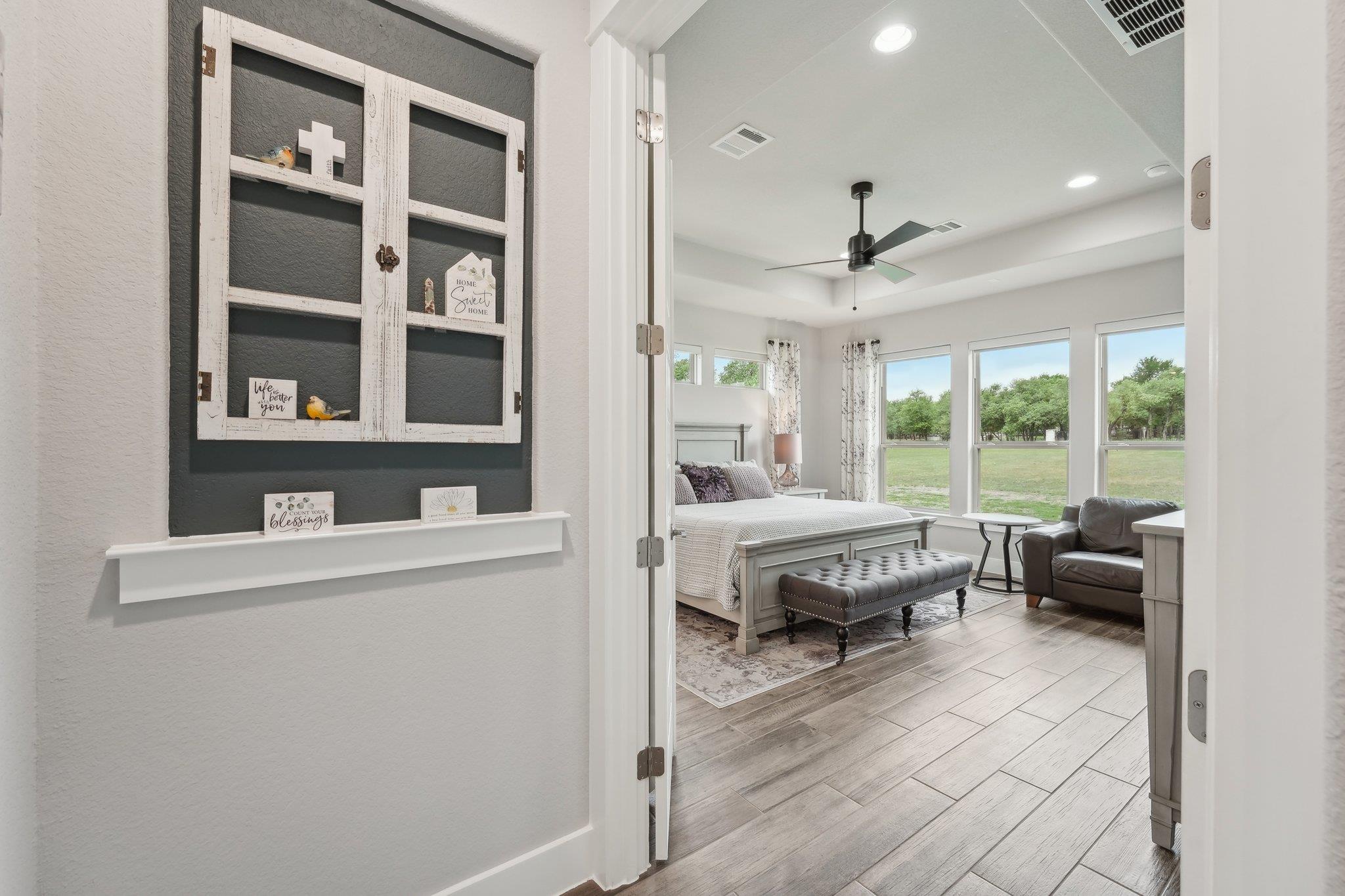 300 Red Mulberry Way, Leander, TX 78641