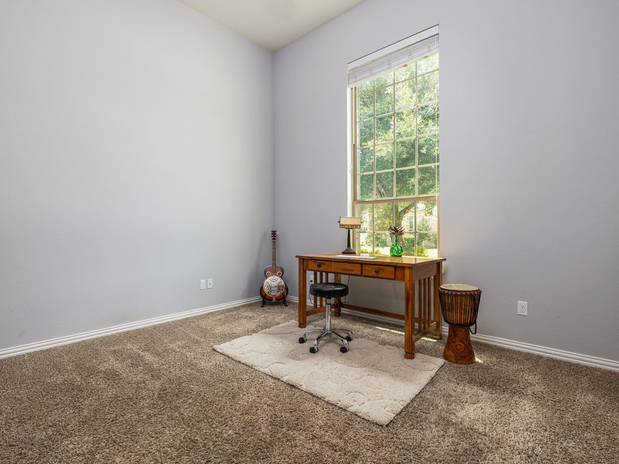 104 Orvieto Ln, Liberty Hill, TX 78642